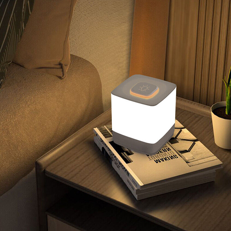 Late-Night Sleep-Aiding Warm Night Light